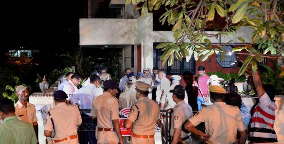 Dehradun crime news: Wife puts chilli powder in husband eyes to go with lover