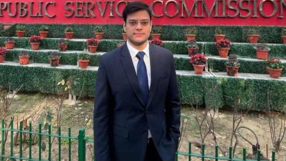 Tushar Got 284th Rank In UPSC CSE 2023