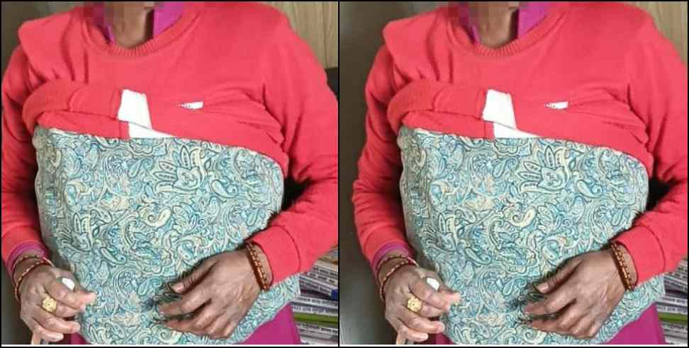 dehradun women smuggler sharab pawwe blouse: Dehradun liquor smuggler woman arrested