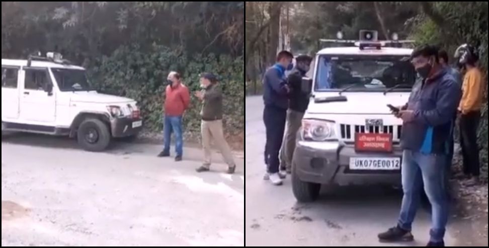 Buakhal police team checking: Vehicle checking in buakhal pauri garhwal