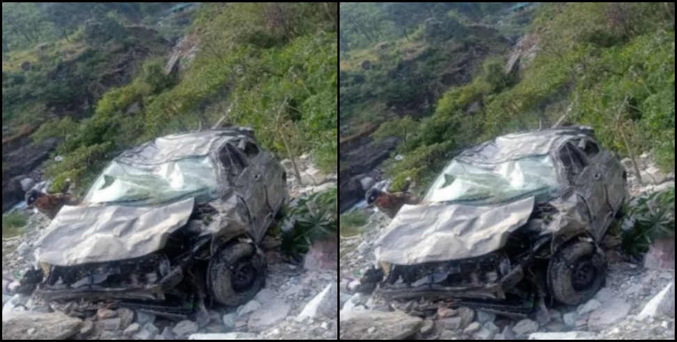 mahasu devta: Car fell into ditch in hanol, women killed