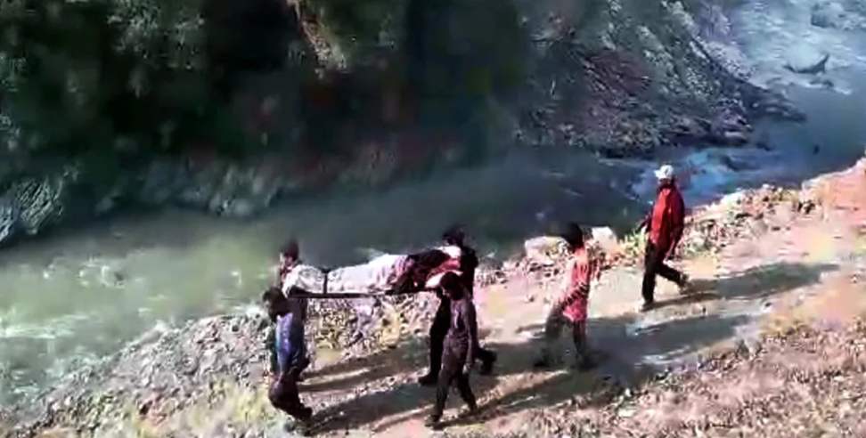 Infant Died in Womb: Infant died as Pregnant reached 11 km far Hospital Late