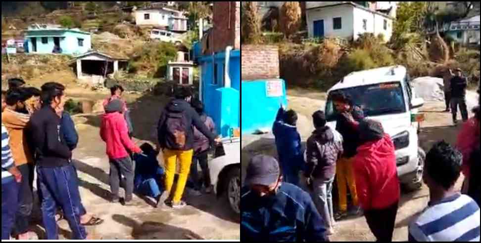 Pauri Garhwal MLA Mukesh Koli: Villagers protest against MLA Mukesh Koli in Pauri Garhwal