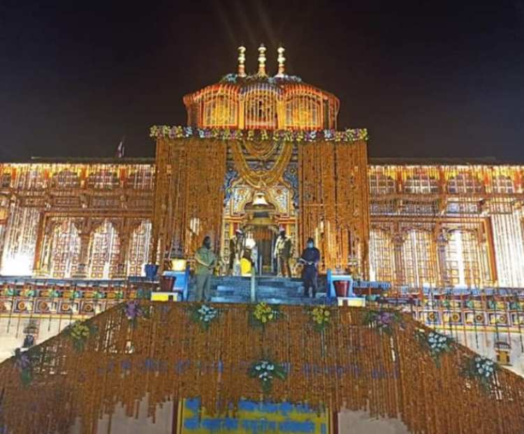 badrinath dham gate opening year 2020
