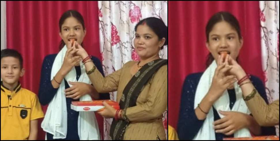 almora deepika board topper: Dipika Chandra of Almora became high school topper