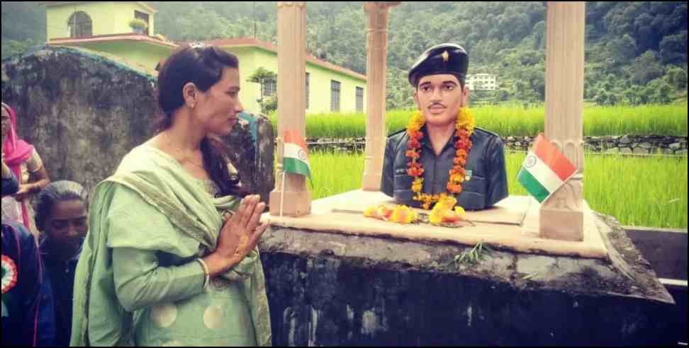 Rudraprayag Shaheed Sate Singh Rawat: Rudraprayag Shaheed Sate Singh Rawat Statue Unveiled By His Daughter