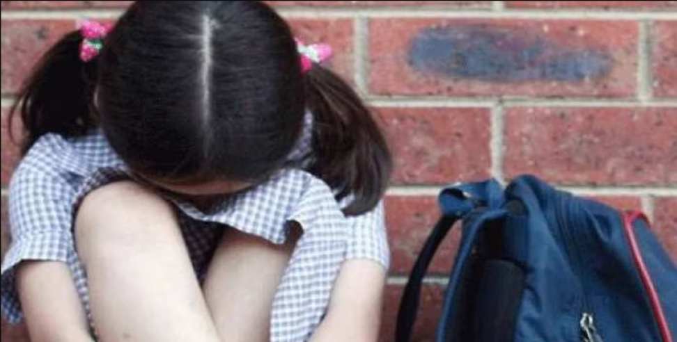 Teacher Brutally Assaults 5 Year Old Gir: Teacher Brutally Assaults 5 Year Old Girl in School