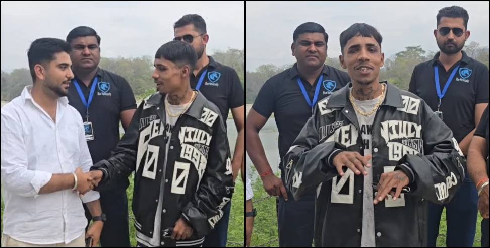 One Eye Rapper Vivek: One-Eyed Rapper Vivek Wins Hearts in Ramnagar with Powerful Performance