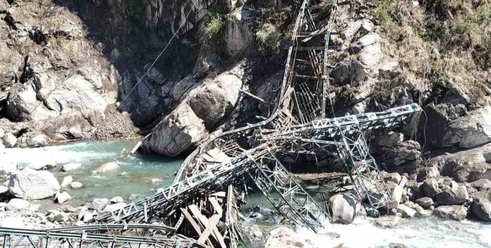 Bridge connecting Valley of Flowers and Hemkund Sahib collapsed