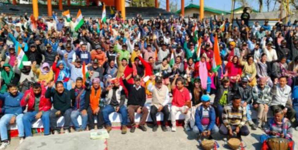 Protest Erupts Against 130 ETF Shift in Pithoragarh