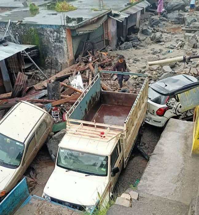 Cloud Burst in Tharali