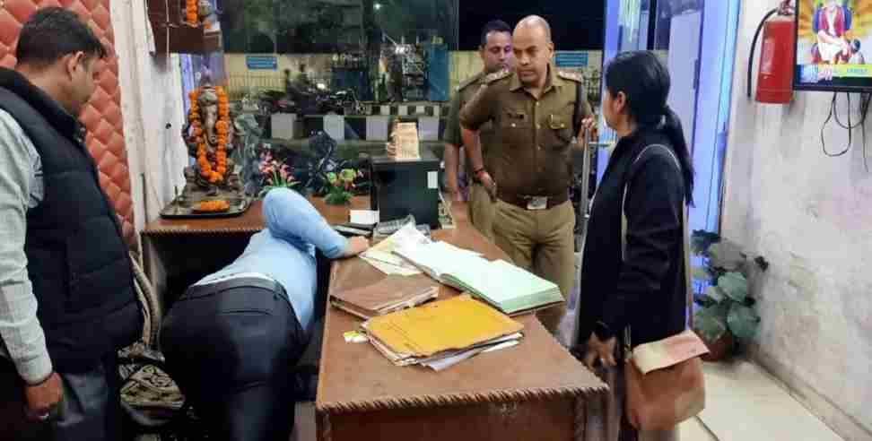 Dehradun Hotel Colonel Wife: colonel and businessman wife in dehradun hotel