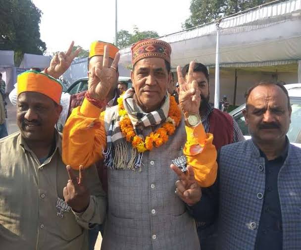 Mohan sing bisht: Karawal nagar vidhansabha result