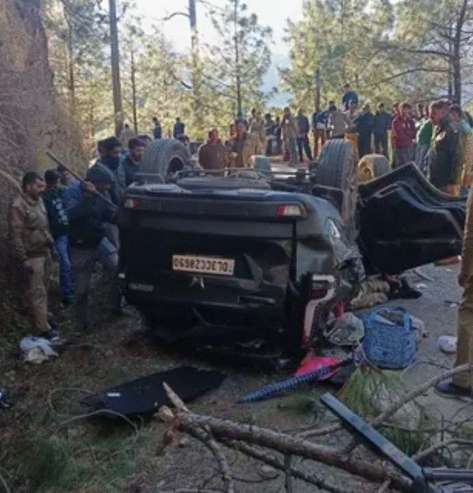 Almora Road Accident