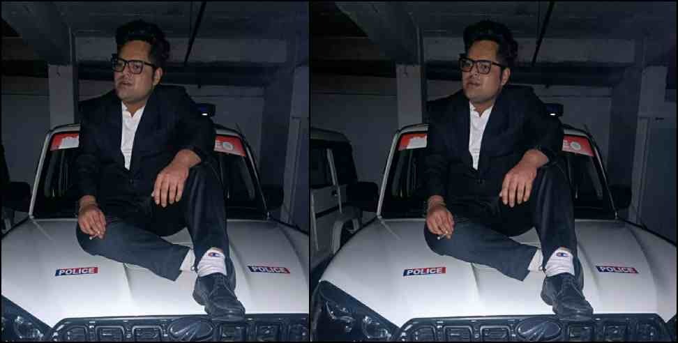 Dehradun police: Person arrested who took photo sitting on police car in rishikesh