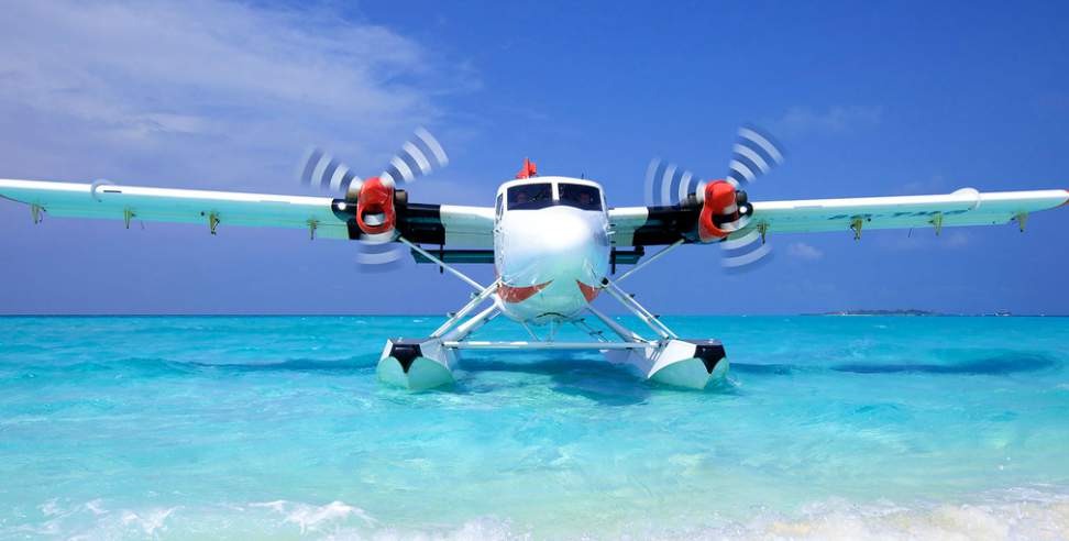 Tehri Lake: Sea Plane at Tehri Lake