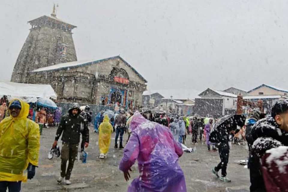 Snowfall in Kedarnath