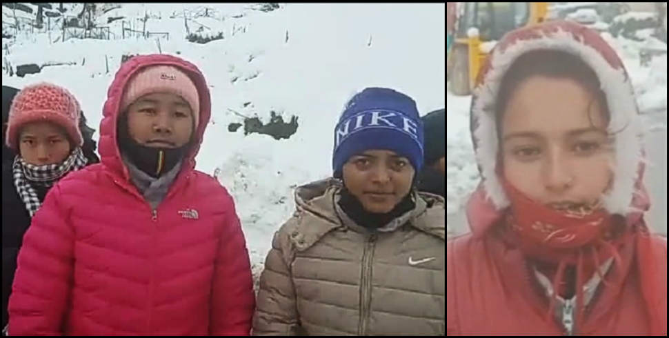snowfall alert: munsiyari college students have to travel miles amid 3 feet snow