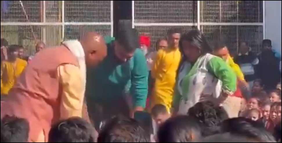 BJP MLA Mahant Dilip Rawat Video: Lansdowne BJP MLA Mahant Dilip Rawat Siddhabali video goes viral