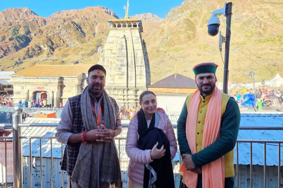 Rani Mukerji Badrinath Kedarnath Visit