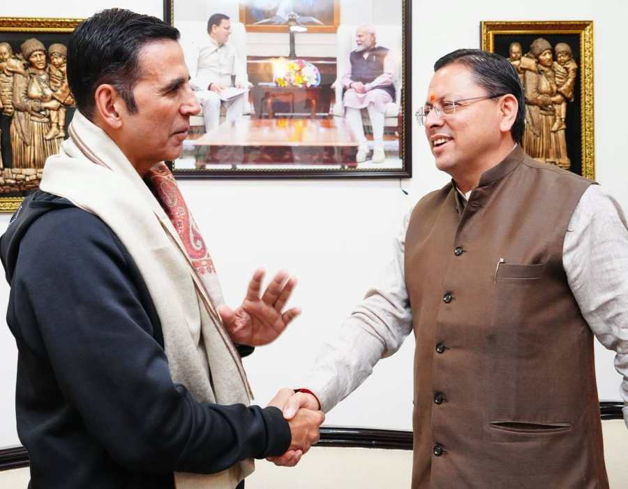Akshay Kumar Meets Uttarakhand CM Dhami