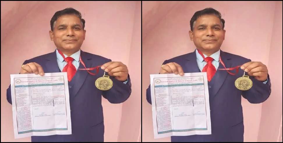 Teacher Hemant Chekiyal: Rudraprayag teacher Hemant Chekiyal secured third position at the national level