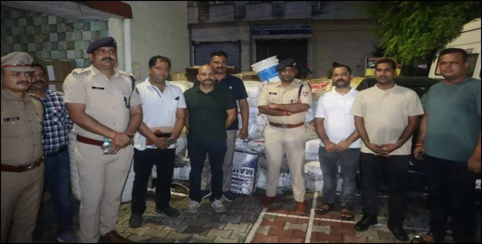 desi liquor factory Gadarpur: Fake desi liquor seized in Gadarpur