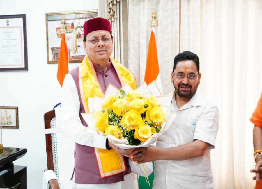 MLAs meet at CM residence amid cabinet expansion