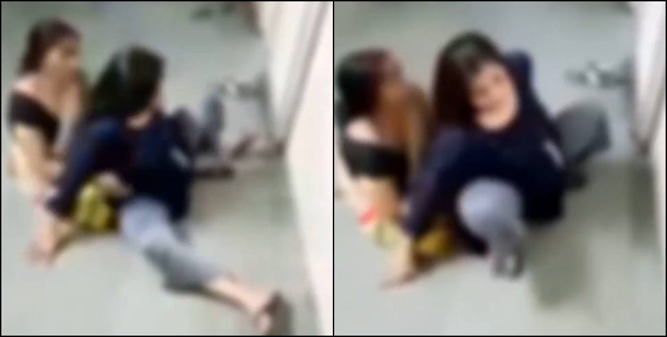 Women Hospital Haridwar: Pregnant woman gives birth to baby on floor in hospital