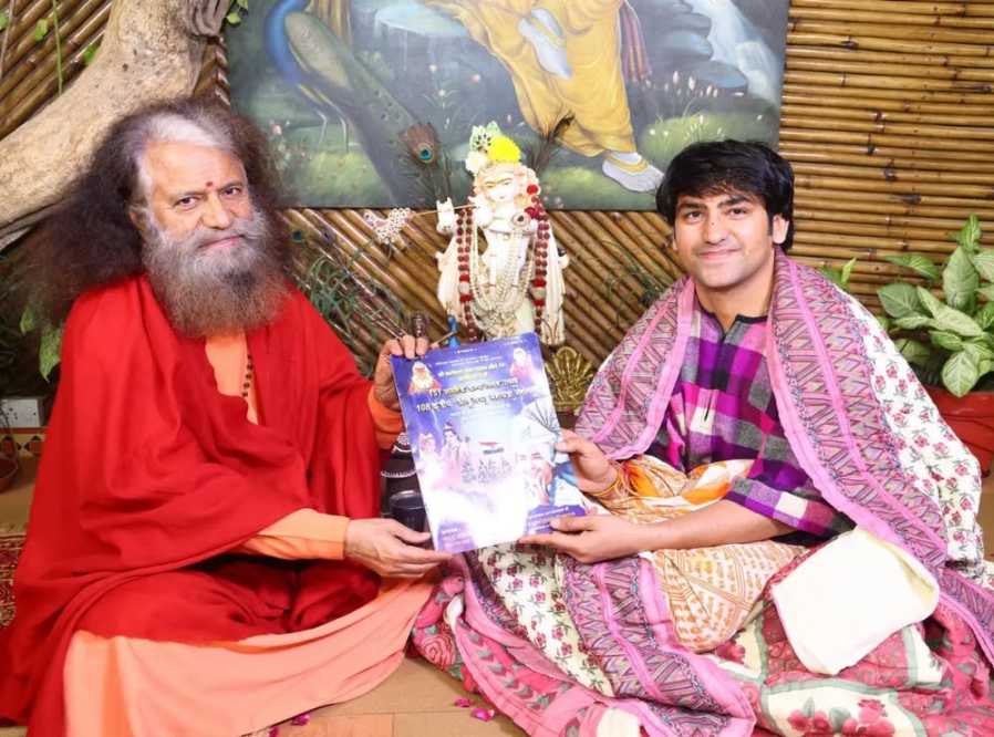 Dhirendra Shastri in Rishikesh