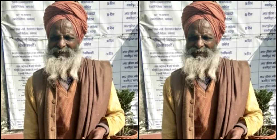 उत्तराखंड: Sadhu reached in police station in uttarakhand