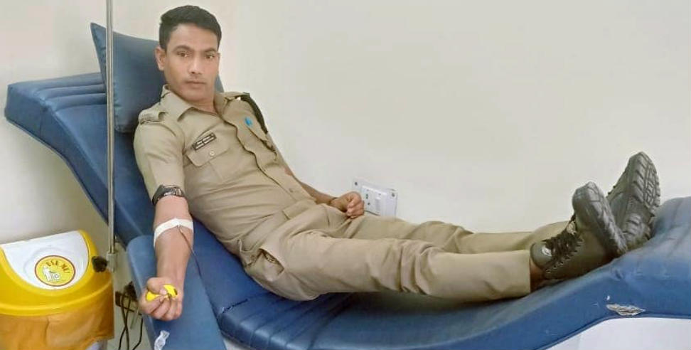 उत्तराखंड: Rudraprayag police jawan blood donation saved women