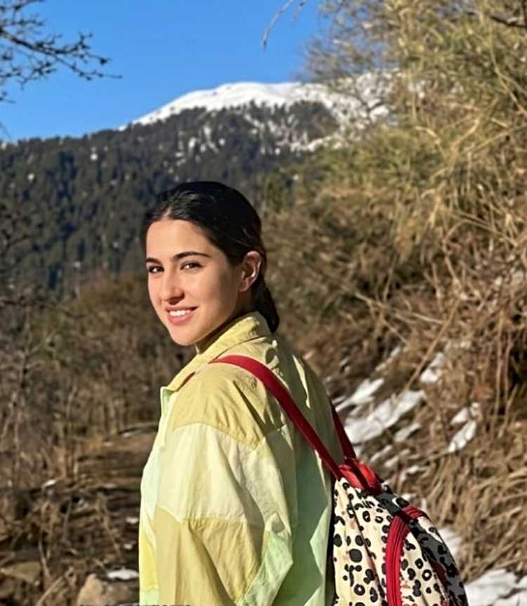 Sara Ali Khan Panwali Kantha Bugyal