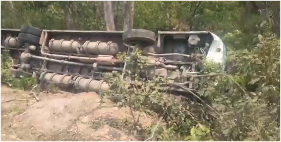 16 people injured as Kotdwar to Najibabad Roadways bus overturned