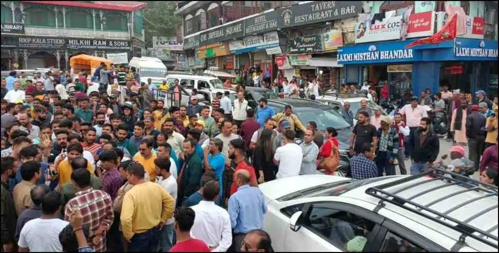 mussoorie tourist locals fight: Fight between tourists and locals in Mussoorie