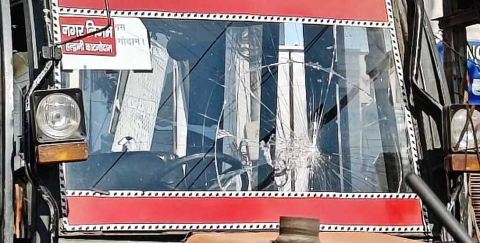 Attack on encroachment removal team in Haldwani