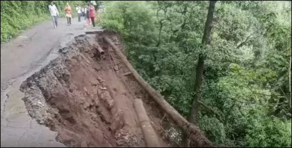 nainital landslide: Landslide at Kilbury Pangot Road Nainital