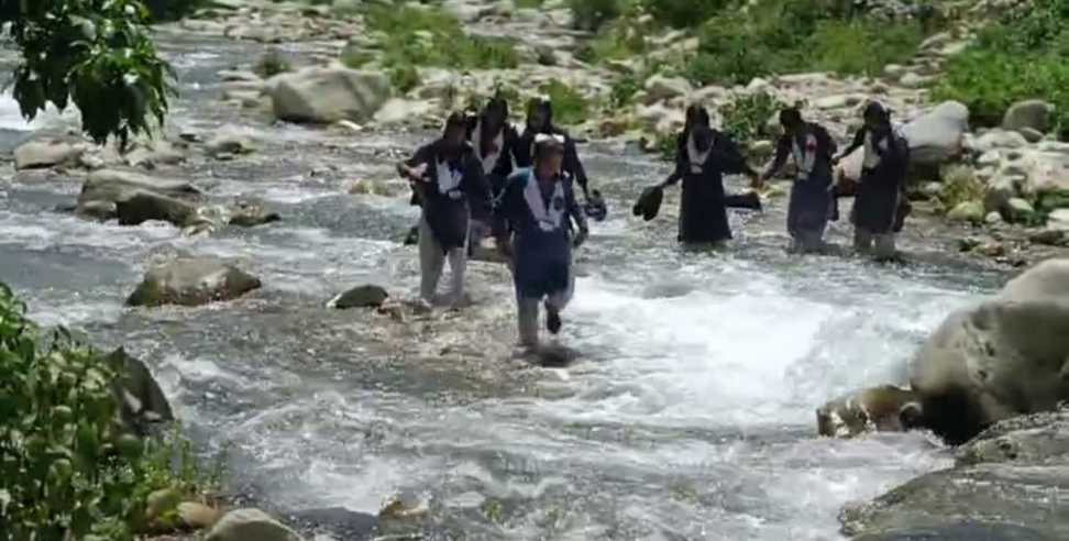 Uttarakhand Villages Struggle: Uttarakhand Villages Struggle for Roads and Bridges