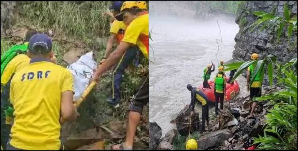 badrinath highway max accident: rishikesh badrinath highway max hadsa three people death