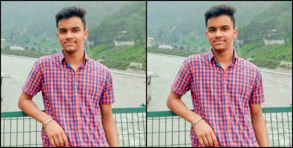 cds exam: Rajat bhandari top in cds exam