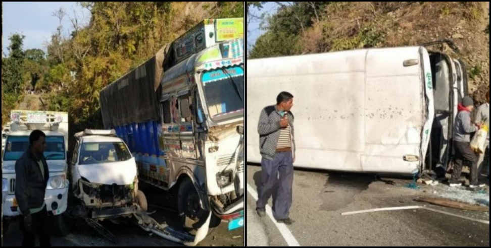 Bus overturned: Bus overturned and truck many vehicles collided with each other in bhimtal