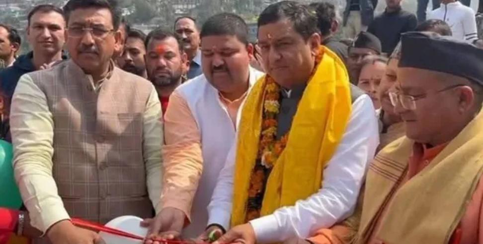 Garhwal MP Anil Baluni Announces Medical College for Chamoli