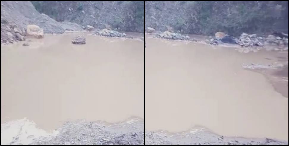 Debris-built lake in Tehri Garhwal: Debris-built lake in Tehri Garhwal