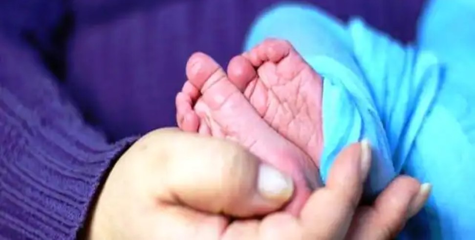 Haldwani News: Miraculous  Newborn left to Die in Cold Full Night  Survives