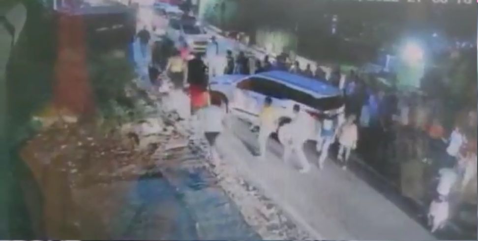 Srinagar Garhwal Fortuner Video: Video of Fortuner hitting woman in Srinagar Garhwal