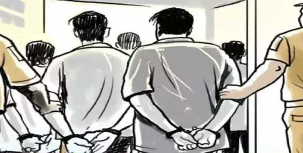 बांग्लादेशी घुसपैठिए: 10 Bangladeshi intruders caught in Dehradun