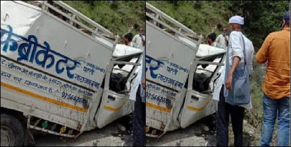 Chamoli News: Vehicle fell into a ditch in Chamoli district