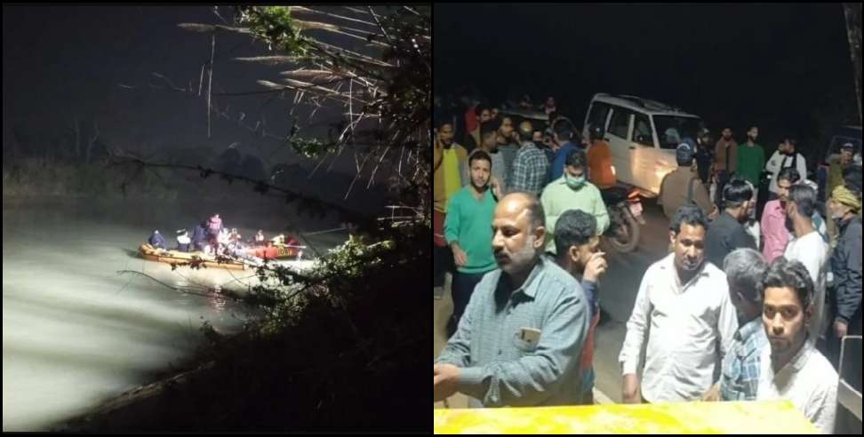 Haridwar News: Car falls in Haridwar Gangnahar
