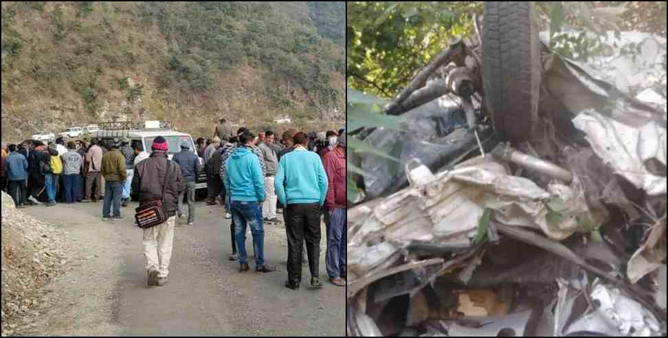 agrakhal alto car hadsa: Alto Car Fallan in ditch In Tehri Garhwal