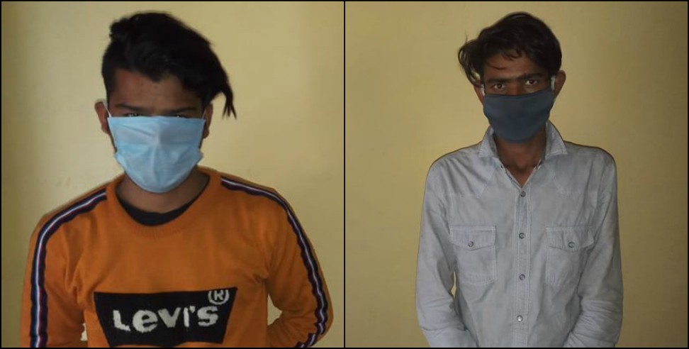 Smuggling in truck in bageshwar